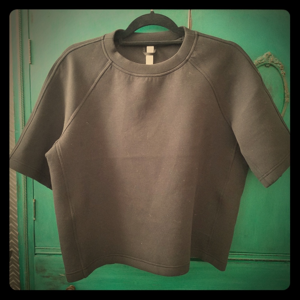 Lululemon top size 10